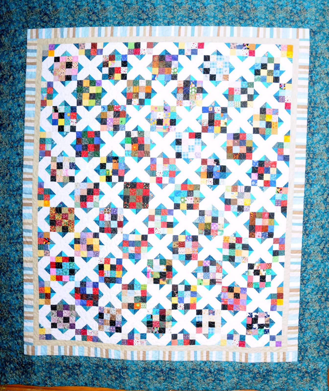 summer-sampler-2019-block-10-off-kilter-freshly-pieced-modern-quilt-patterns-quilt