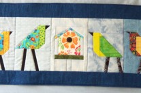 Birds table runner